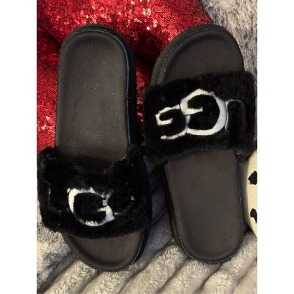 Women’s UGG layton fur slides/ Slippers Sz 10 - Picture 2 of 9